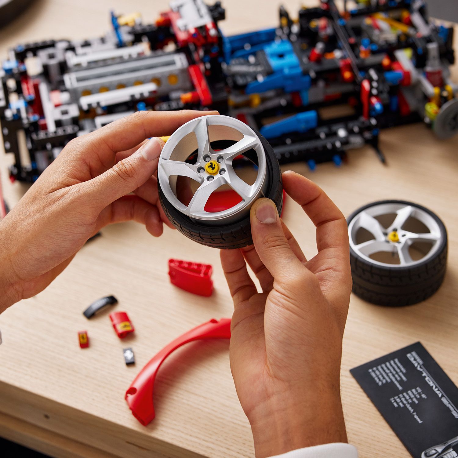 LEGO Technic Ferrari Daytona SP3 42143 - opony i felgi