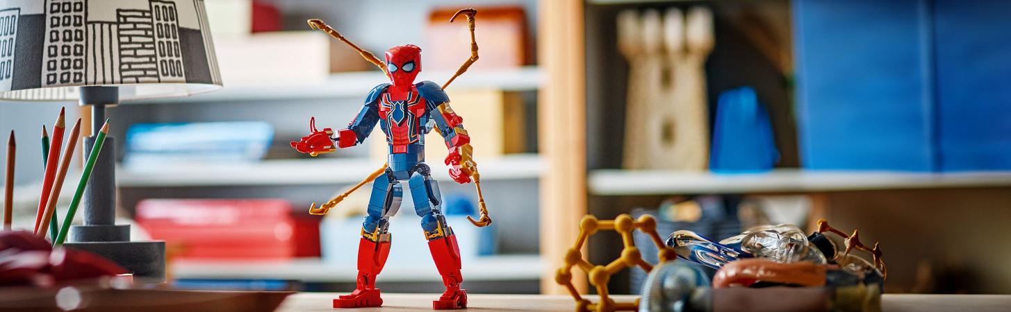 LEGO Super Heroes Figurka Iron Spider-Mana 6471534 - z�o�ony zestaw klock�w