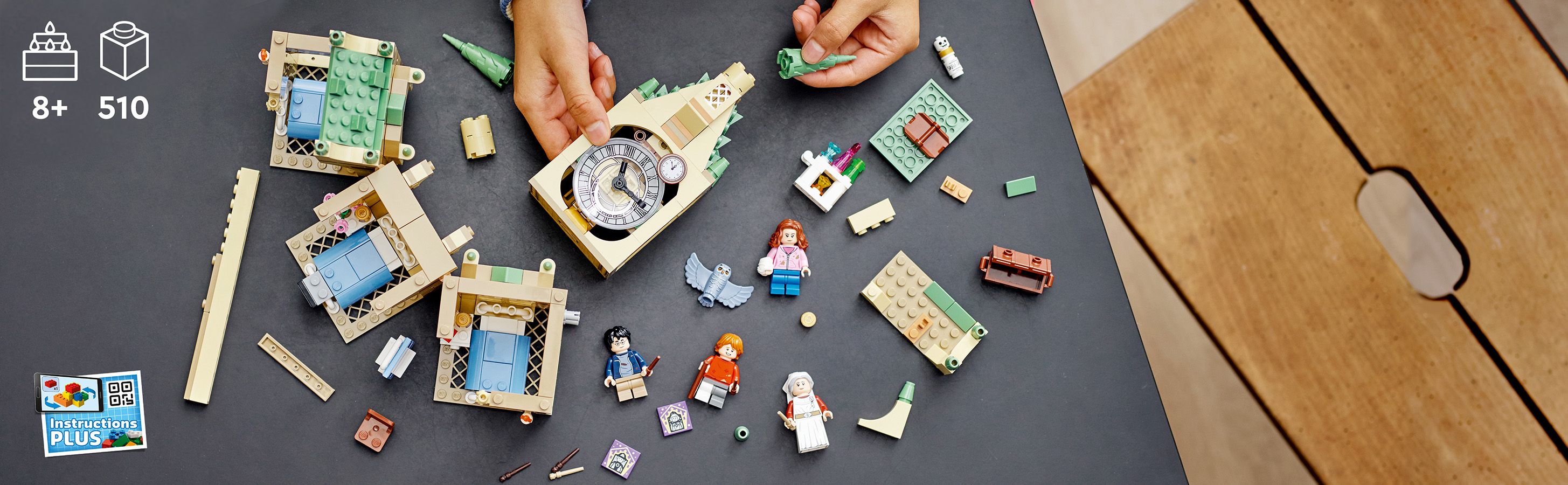 LEGO 76398 baner - Rzut z g�ry na zabaw� zestawem