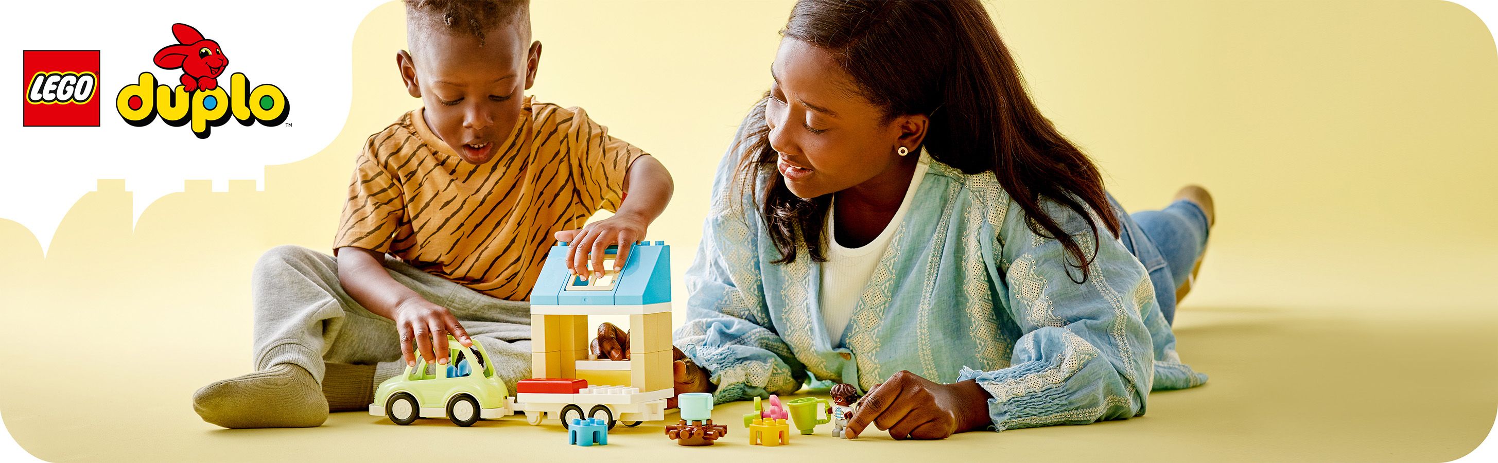 LEGO DUPLO Dom rodzinny na k�kach 10986 - zabawa zestawem klock�w