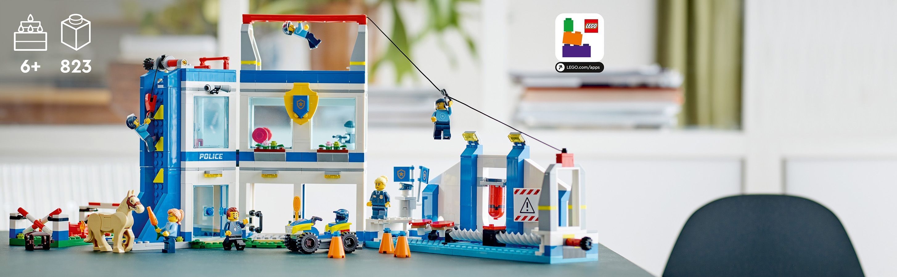 LEGO City Akademia policyjna 60372 - z�o�ony zestaw klock�w